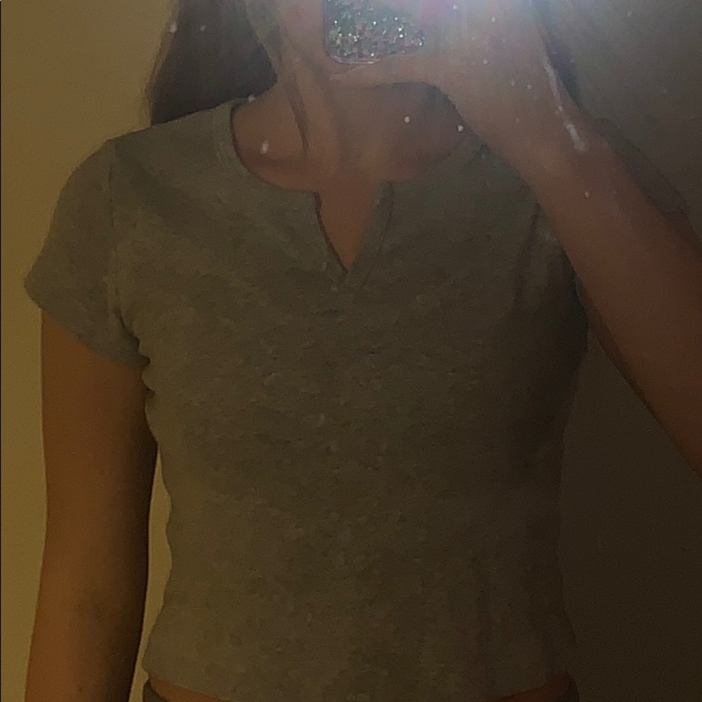 grey v cut tee